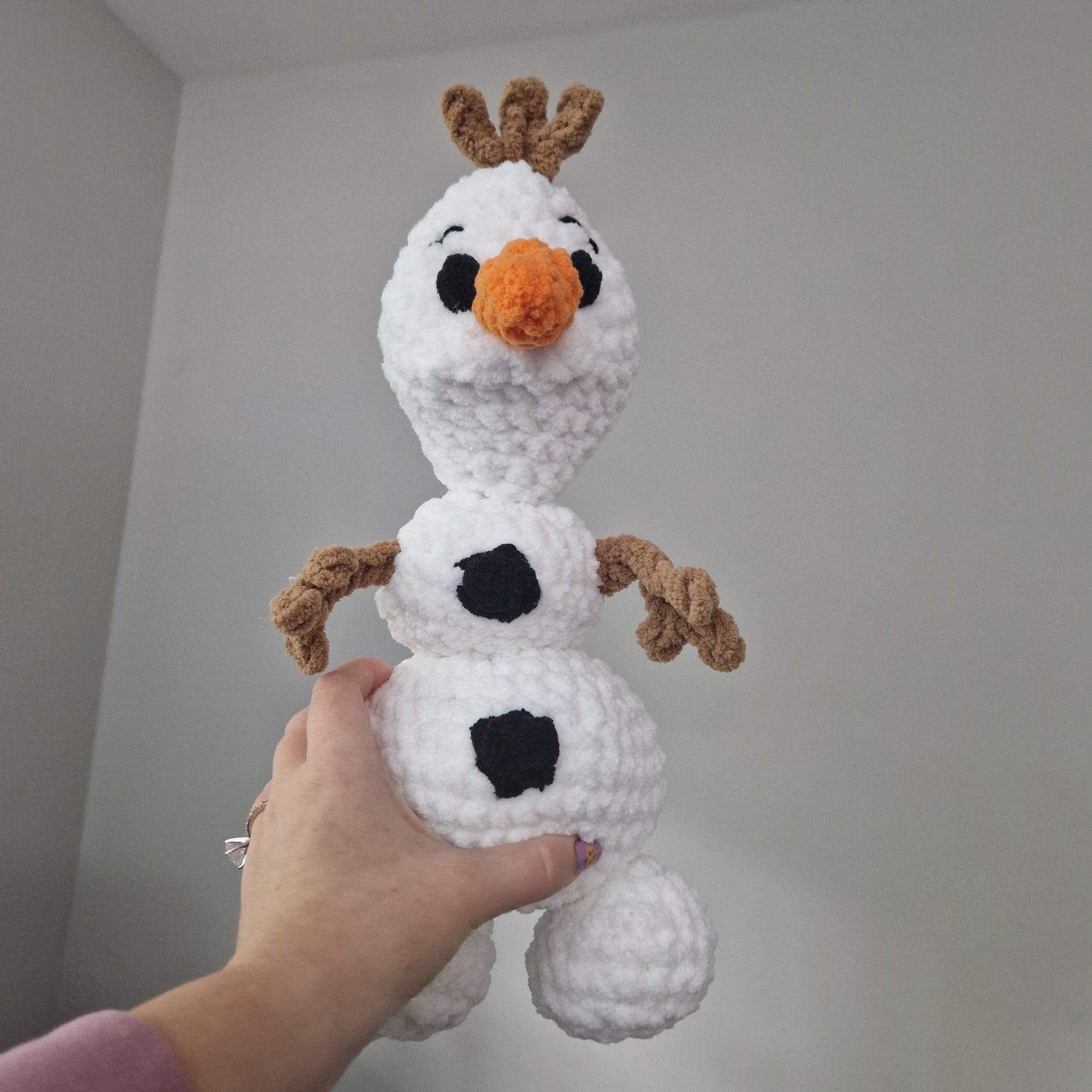 Warm Hugs Snowman Digital Crochet Pattern