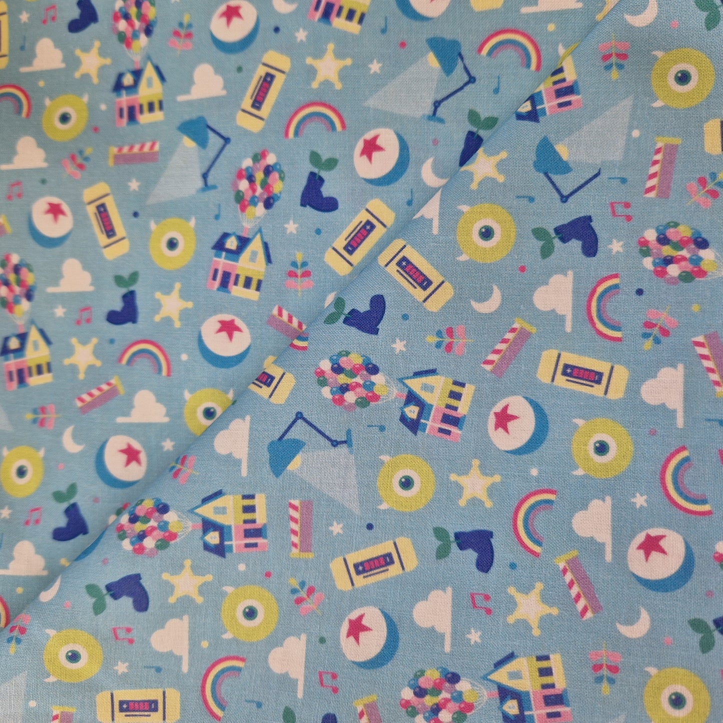 Light Blue Studios 100% cotton fabric - fat quarter or metre