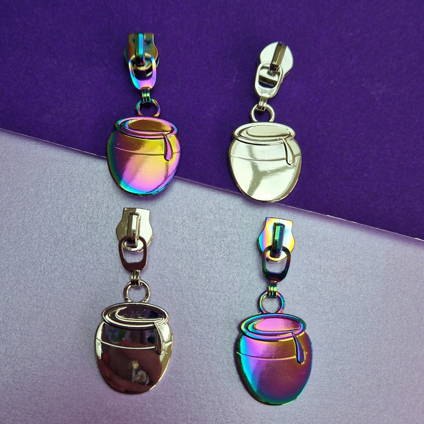 Honey pot shaped silver or rainbow #5 zipper pull