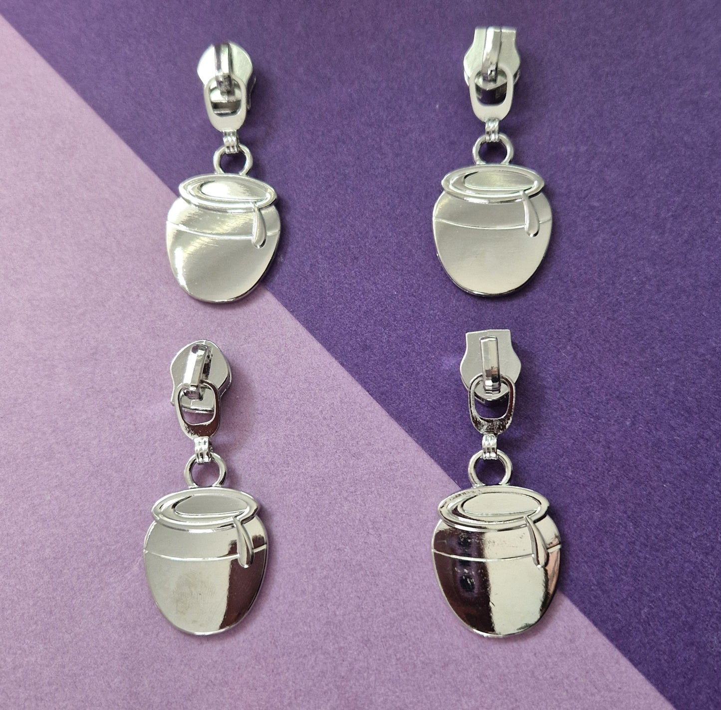 Honey pot shaped silver or rainbow #5 zipper pull