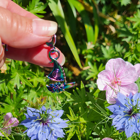 Canoe shaped rainbow #5 zipper pull