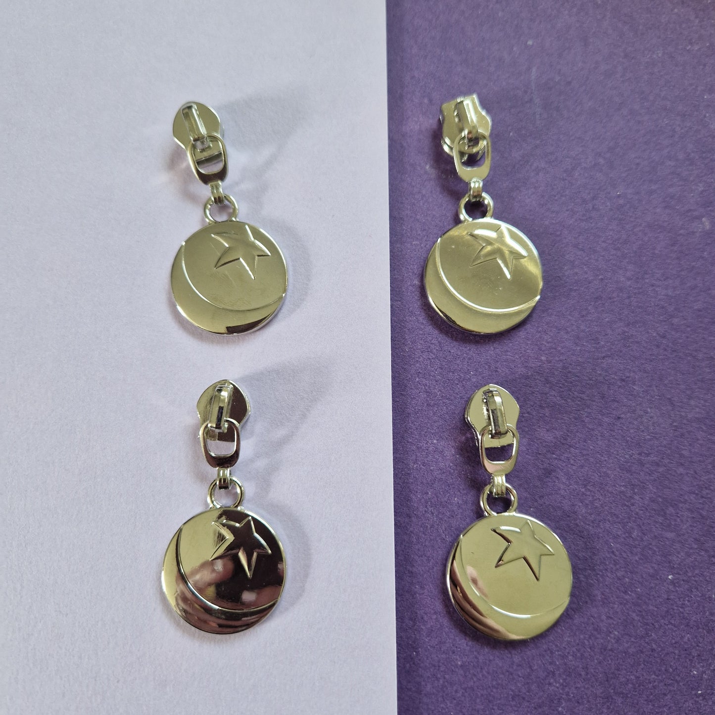 Star Ball shaped silver or rainbow #5 zipper pull